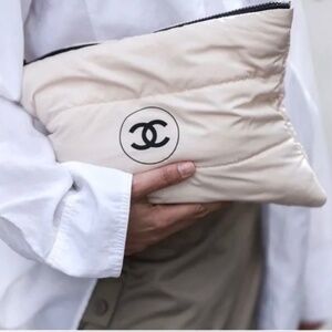 ✨NEW Chanel White Puffy Makeup Bag Pouch Clutch Cosmetic Case